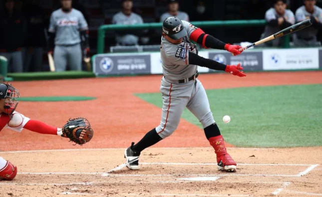 2025 KBO 라이브 베팅 “후반 역전이 승부 좌우한다” 전략 분석